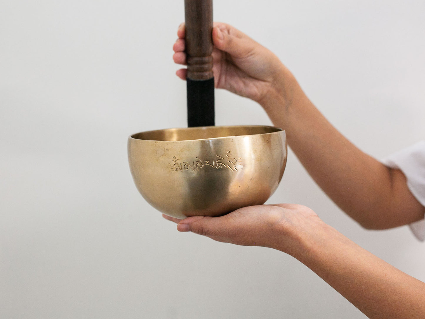 Hand Hammered Moon Singing Bowl - Base Note A#3 233 Hz
