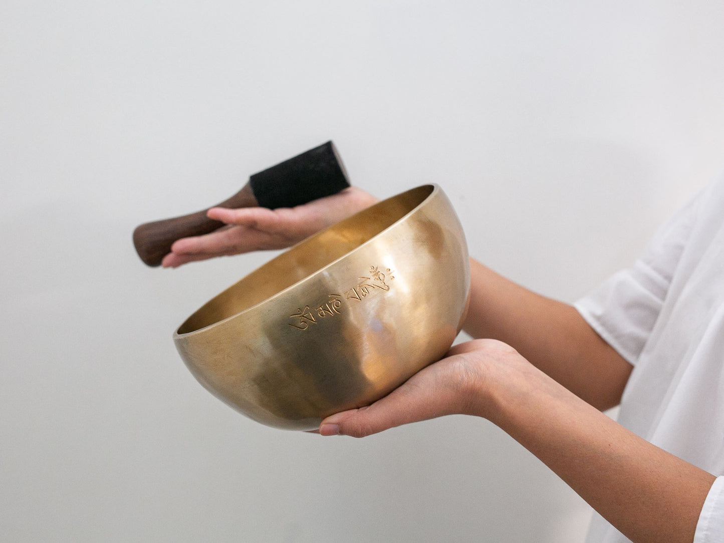 Hand Hammered Moon Singing Bowl - Base Note F#3 190 Hz