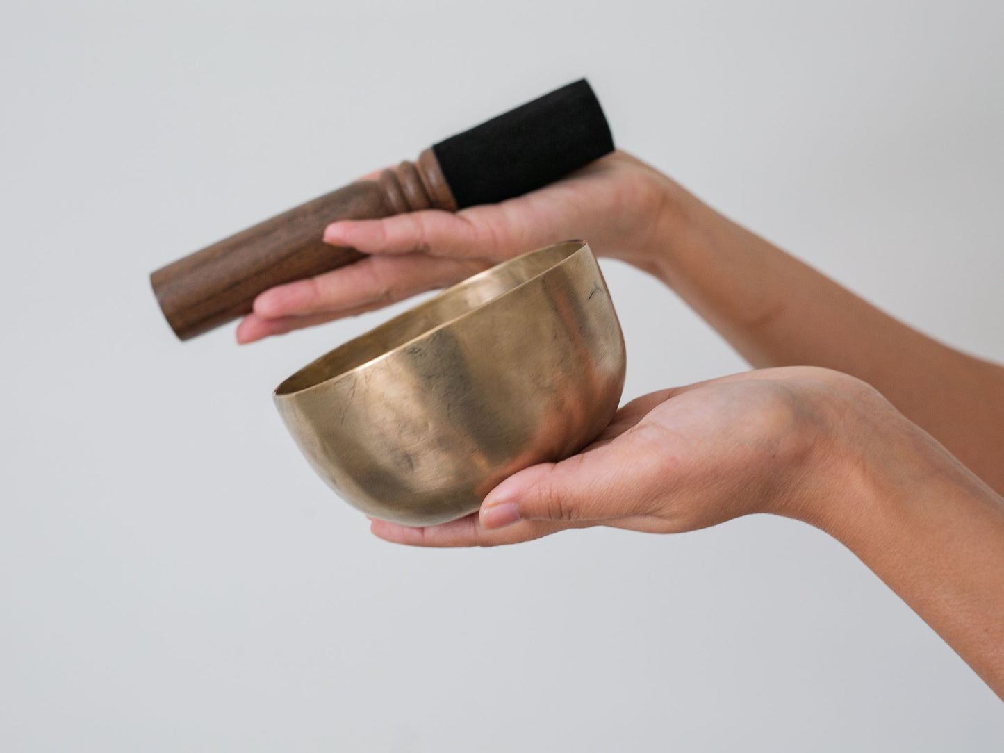 Small Tara Singing Bowl - Base Note G4 (393 Hz)