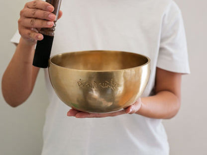 Hand Hammered Moon Singing Bowl - Base Note A#3 229 Hz