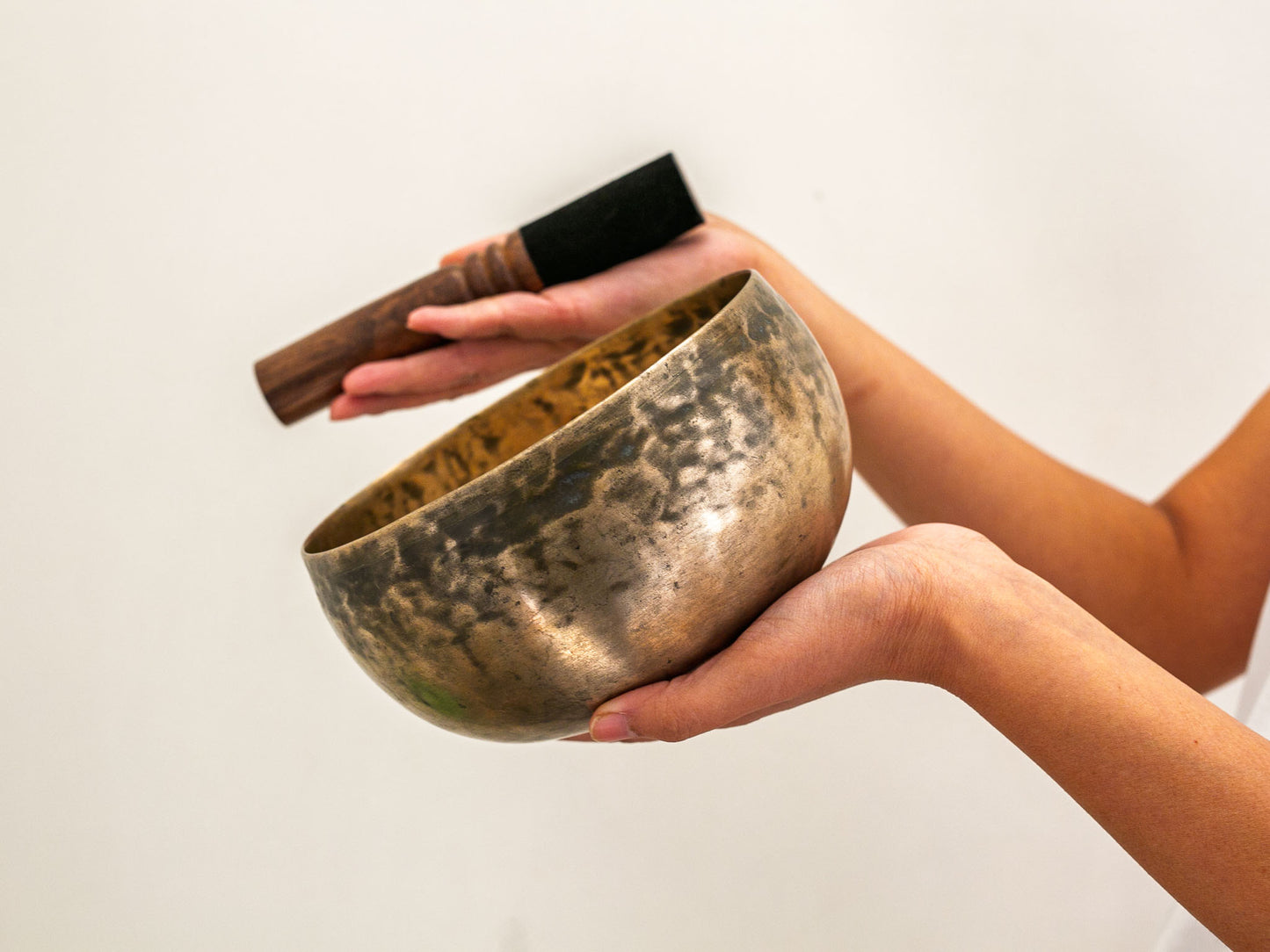 Copre Singing Bowl - C#3 135 Hz