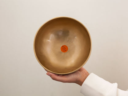 Hand Hammered Moon Singing Bowl - Base Note B3 254 Hz