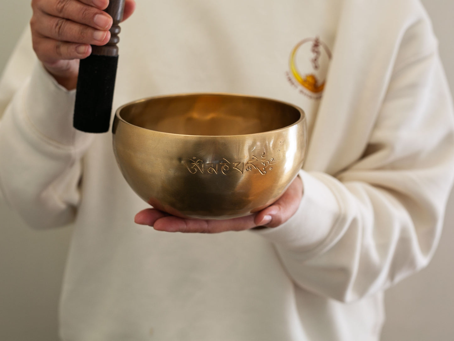 Hand Hammered Moon Singing Bowl - Base Note E4 332 Hz