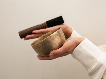 Small Tara Singing Bowl - Base Note G#4 (406 Hz)