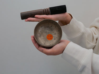 Small Tara Singing Bowl - Base Note A4 (441Hz)