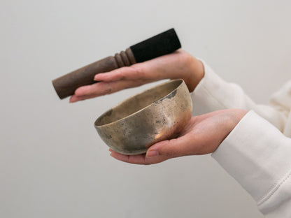 Small Tara Singing Bowl - Base Note G#4 (406Hz)