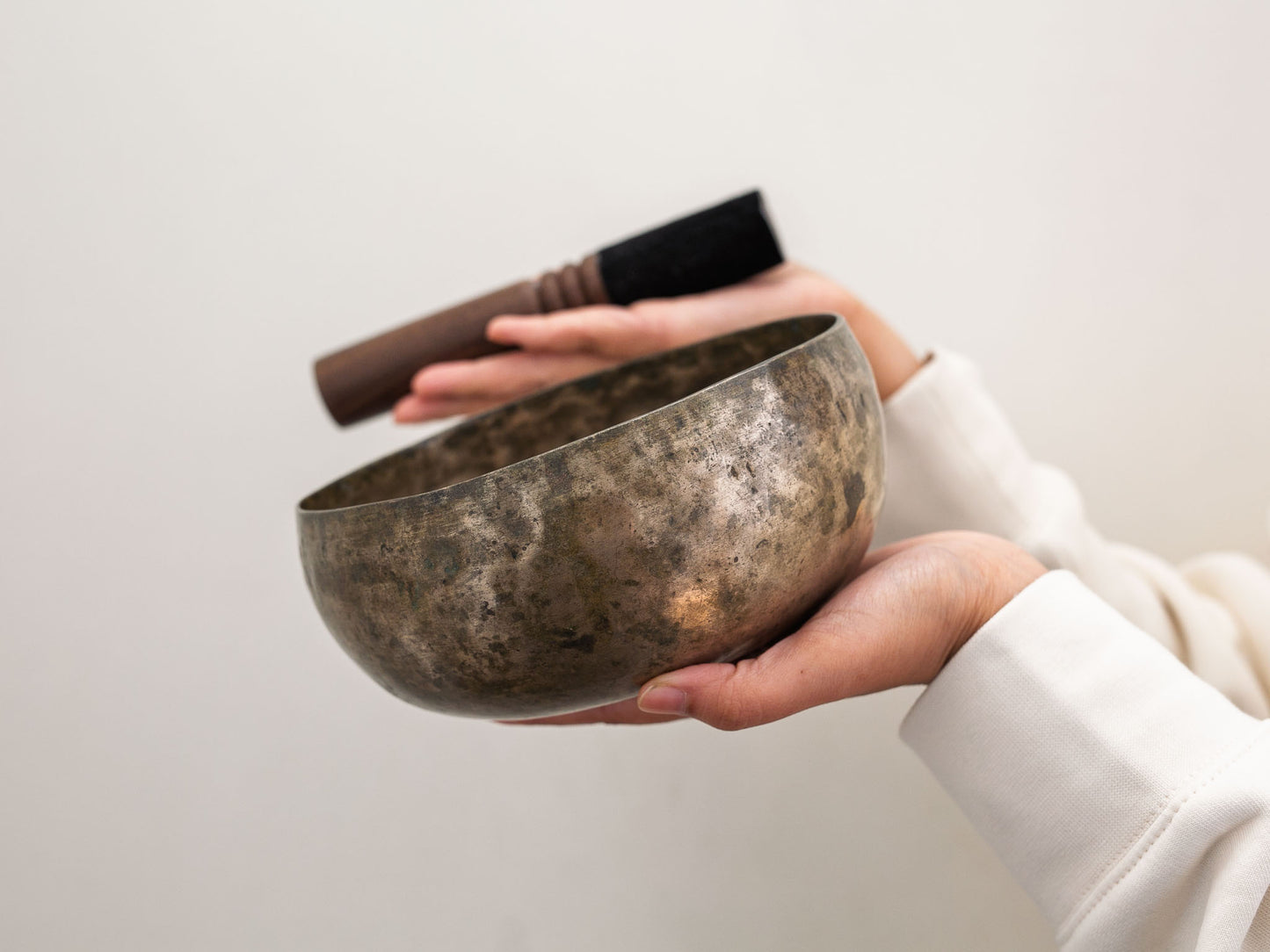 Copre Singing Bowl - E3 165 Hz
