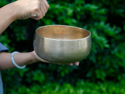 Remuna Singing Bowl - Base note A3 (220 Hz)