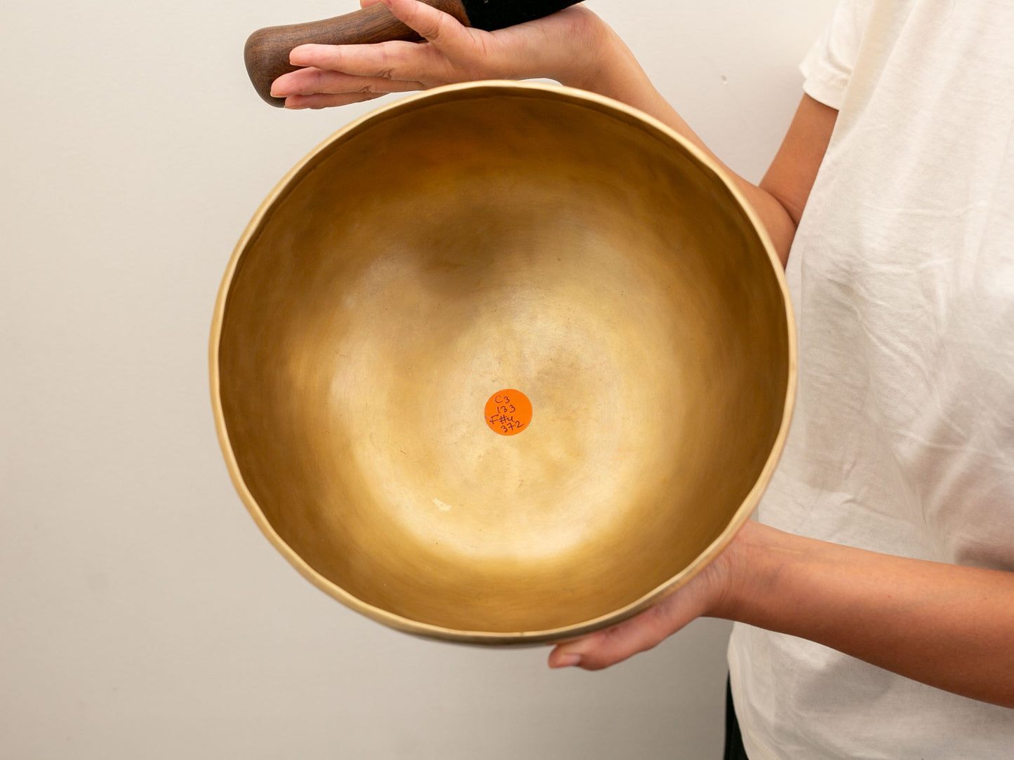 Hand Hammered Singing Bowl - Base Note C3 133 Hz