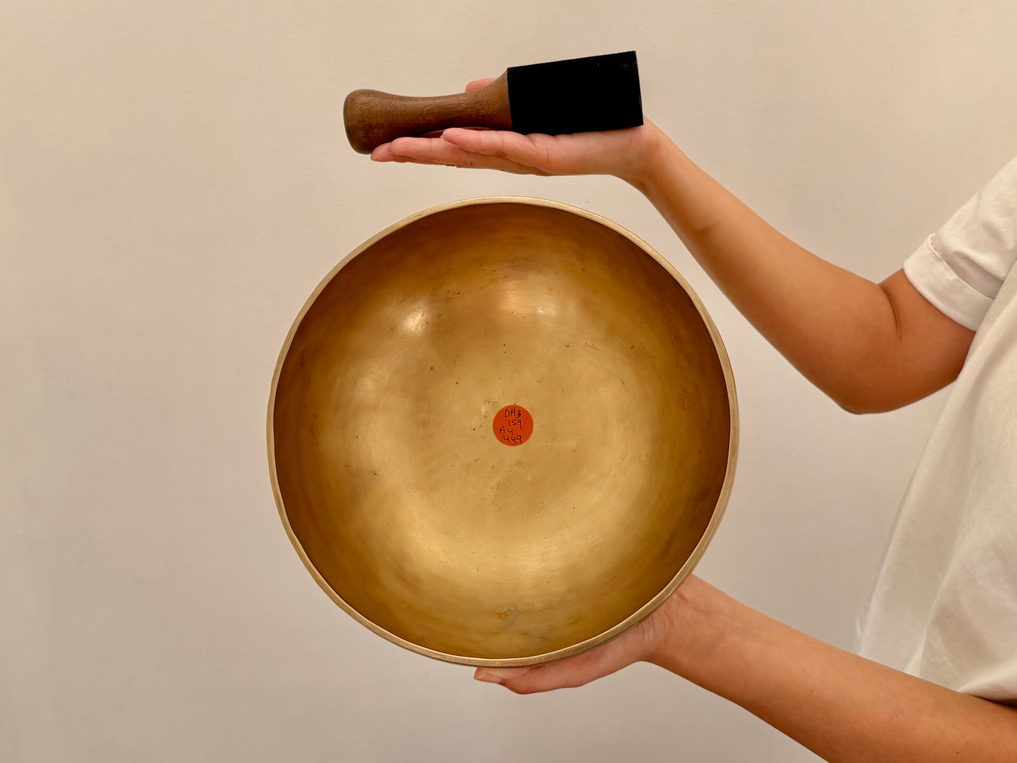 Hand Hammered Singing Bowl - Base Note D#3 159 Hz