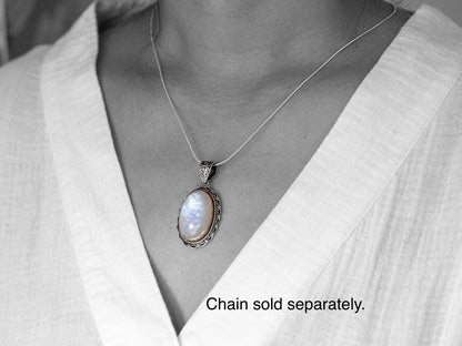 Rainbow Moonstone Silver Flower Pendant (large)