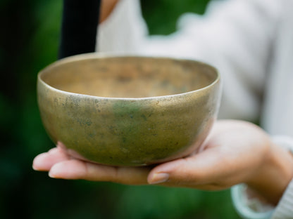 Small Old 'Tara' Singing Bowl - Base Note G4 (393 Hz)