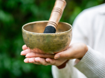 Small Old 'Tara' Singing Bowl - Base Note F4 (347 Hz)