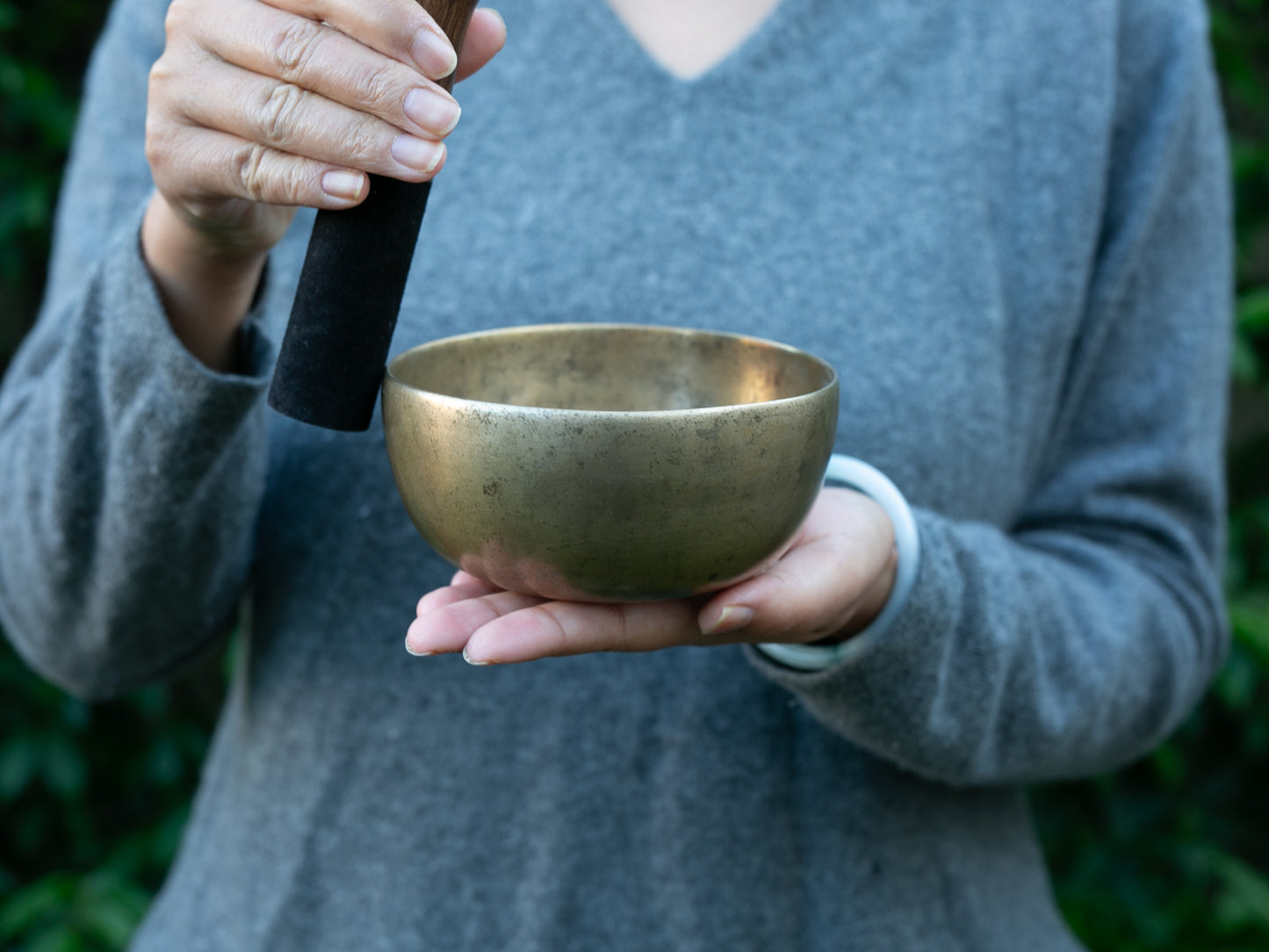 Small Old 'Tara' Singing Bowl - Base Note F4 (344 Hz)