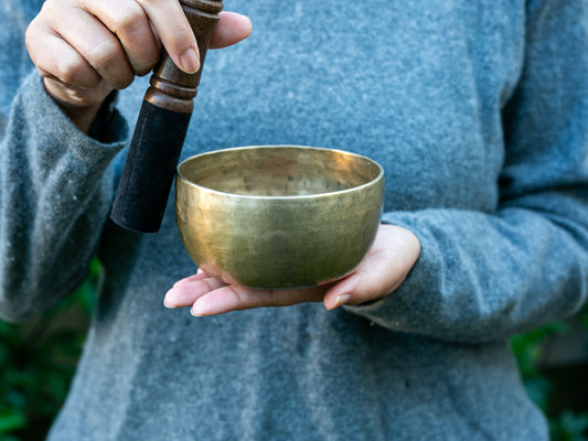 Small Old 'Tara' Singing Bowl - Base Note G4 (382 Hz)