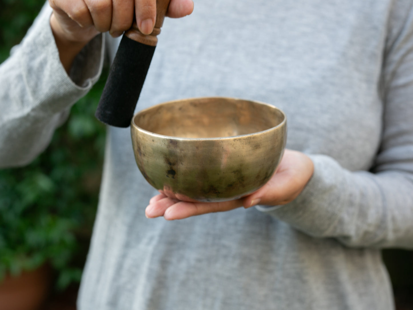 Small Old 'Tara' Singing Bowl - Base Note F4 (345 Hz)