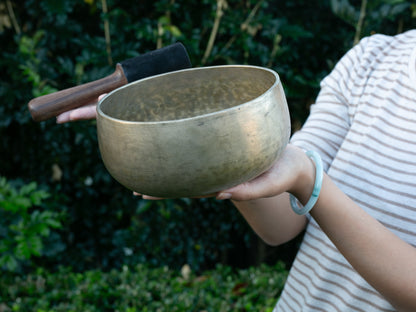 Remuna Singing Bowl - Base note G3 (195 Hz)