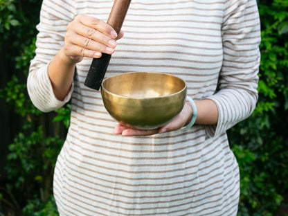 Small Contemporary Flow Singing Bowl - Base note E4 (322 Hz)