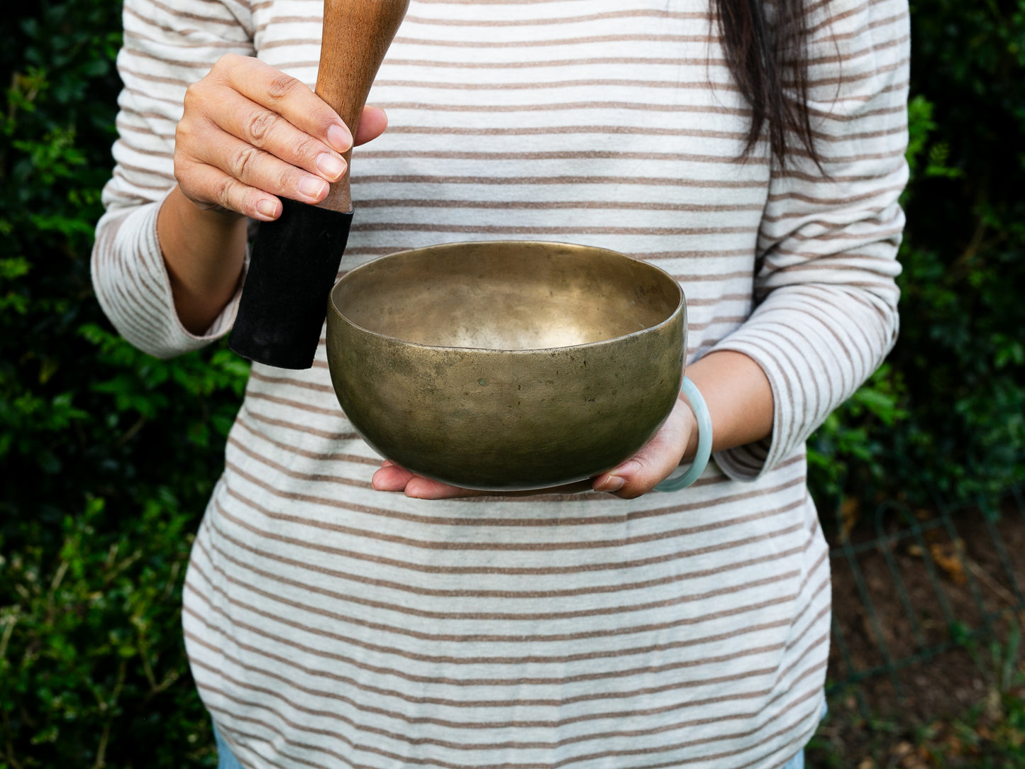 Old 'Tara' Singing Bowl - Base Note G3 (194 Hz)