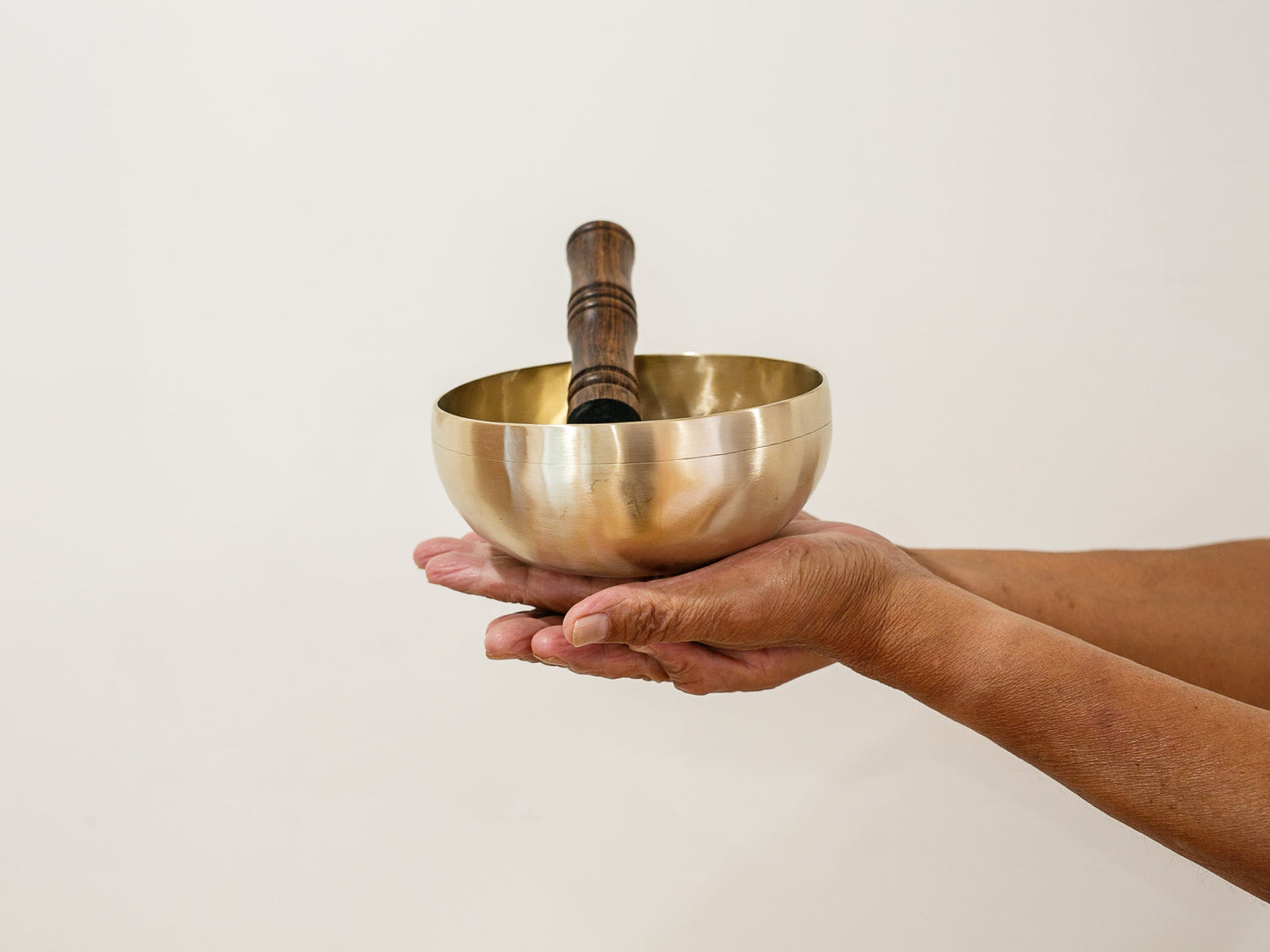 14.5 cms Easy Play Singing Bowl – B3 244 Hz