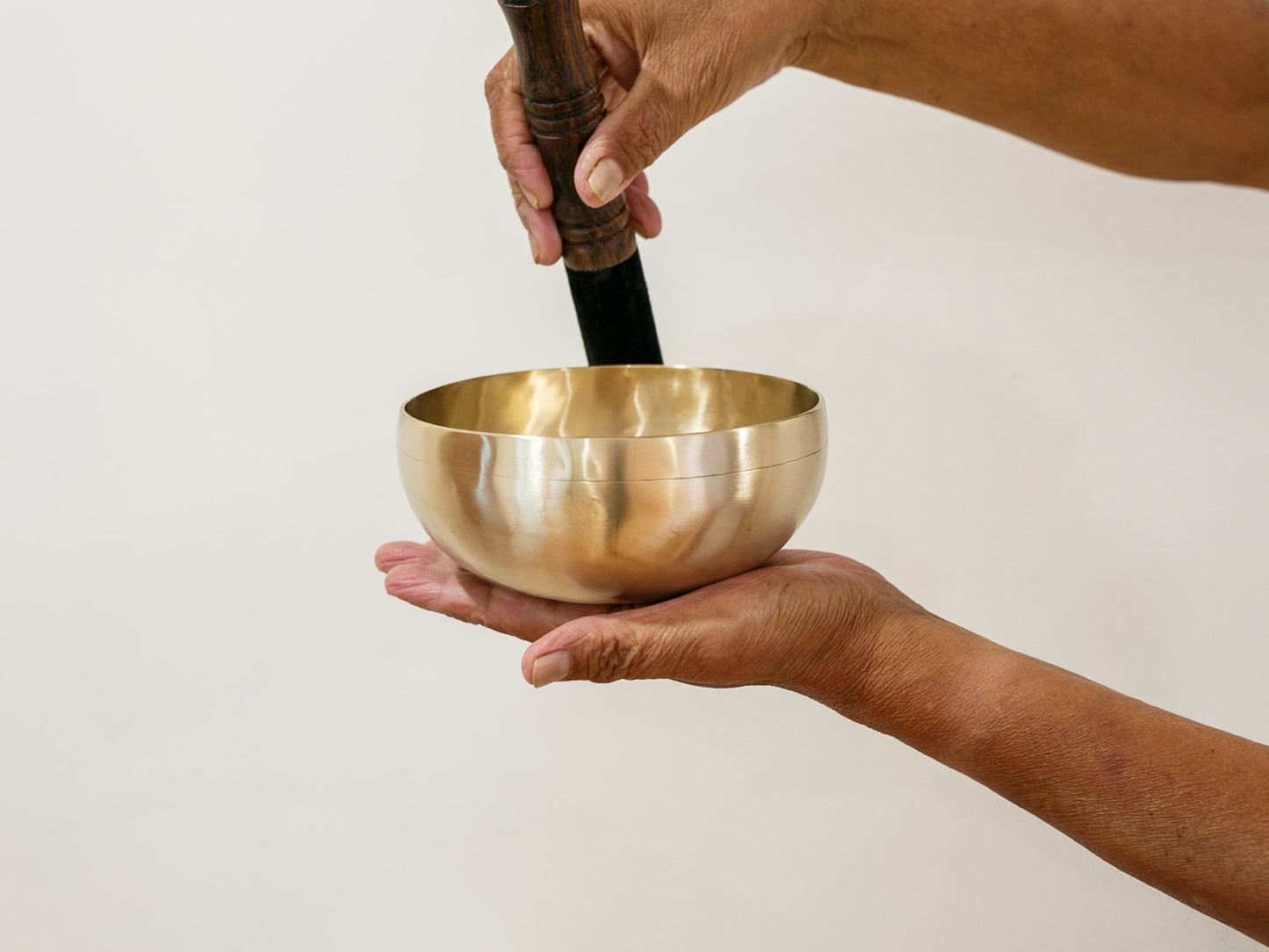 14.5 cms Easy Play Singing Bowl – B3 244 Hz