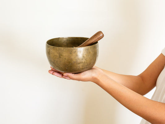 Tara Singing Bowl - Base Note A3 (217 Hz)