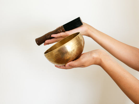 Small Contemporary Flow Singing Bowl - Base note A#4 (460 Hz)