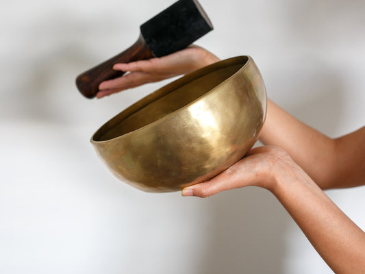 Contemporary Flow Singing Bowl - Base Note F#3 186 Hz