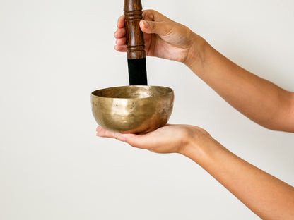 Small Tara Singing Bowl - Base Note F#4 (378 Hz)