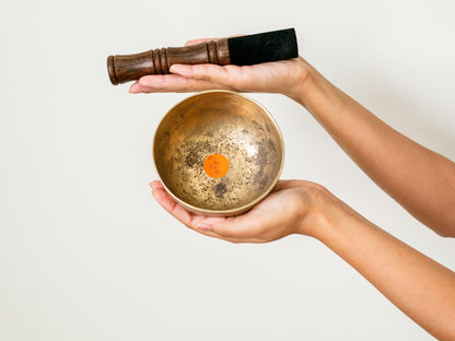 Small Tara Singing Bowl - Base Note A4 (431 Hz)