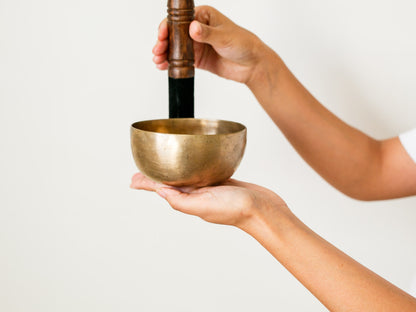 Small Tara Singing Bowl - Base Note D#4 (306 Hz)