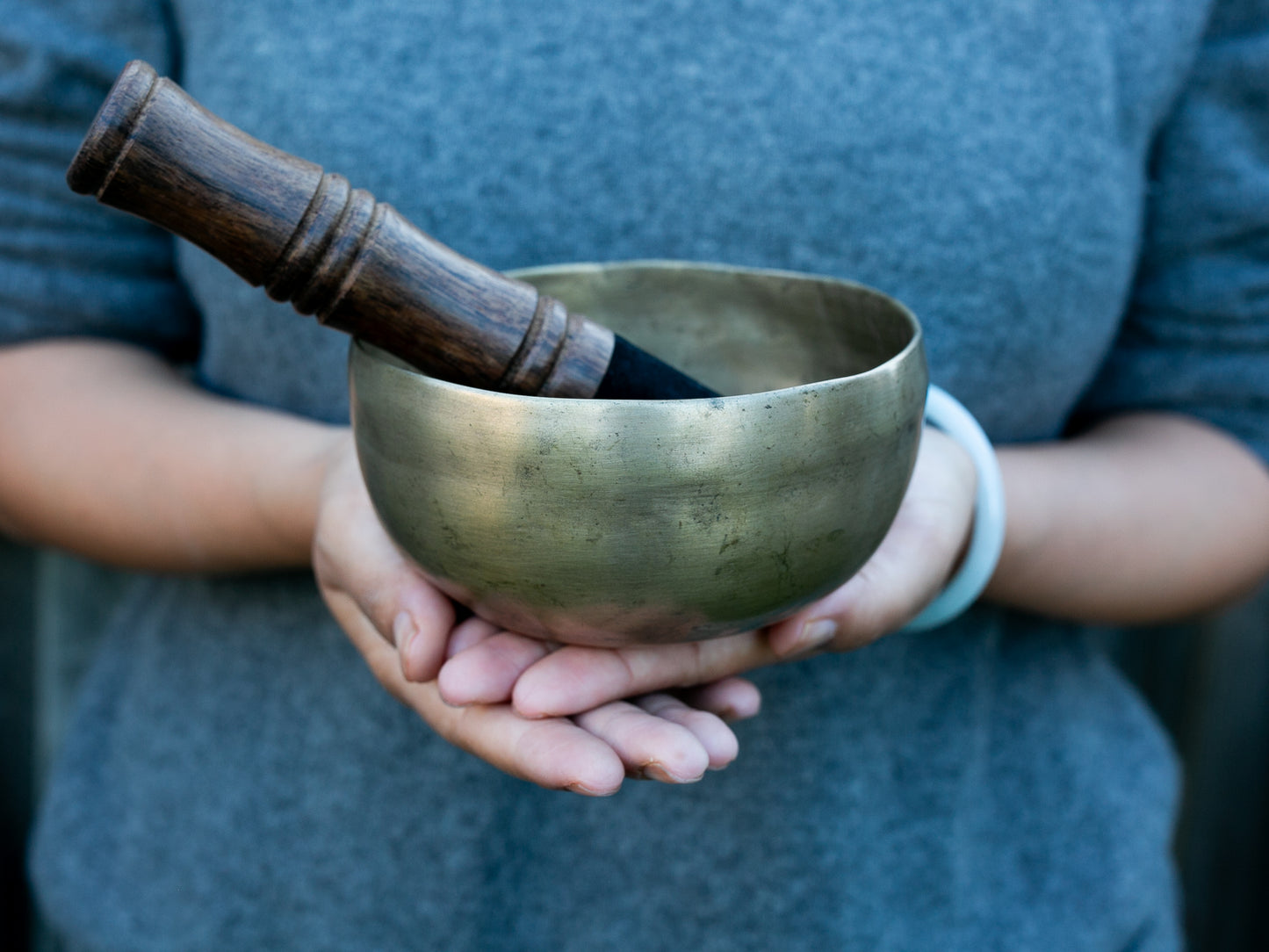 Small Old 'Tara' Singing Bowl - Base Note D#4 (309 Hz)