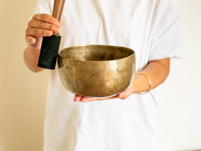 Tara Singing Bowl - Base Note A#3 (228 Hz)