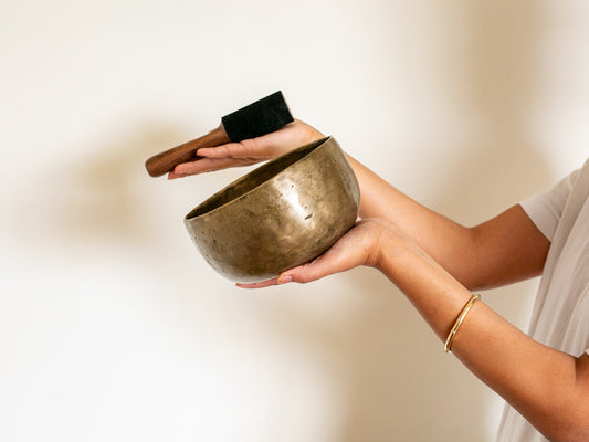 Tara Singing Bowl - Base Note A#3 (228 Hz)