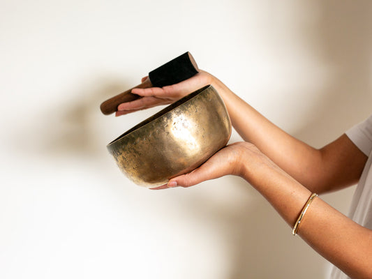 Tara Singing Bowl - Base Note G#3 (203 Hz)