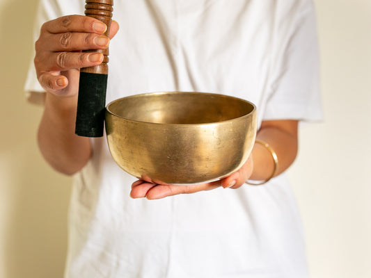 Tara Singing Bowl - Base Note G4 (268 Hz)