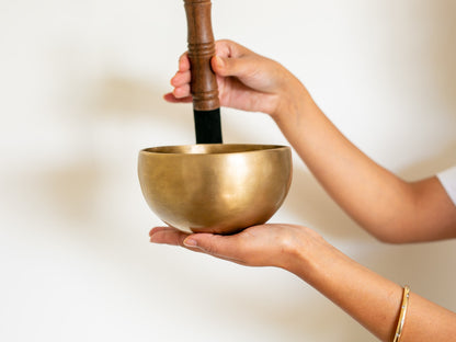 Small Contemporary Flow Singing Bowl - Base note F#4 (371 Hz)