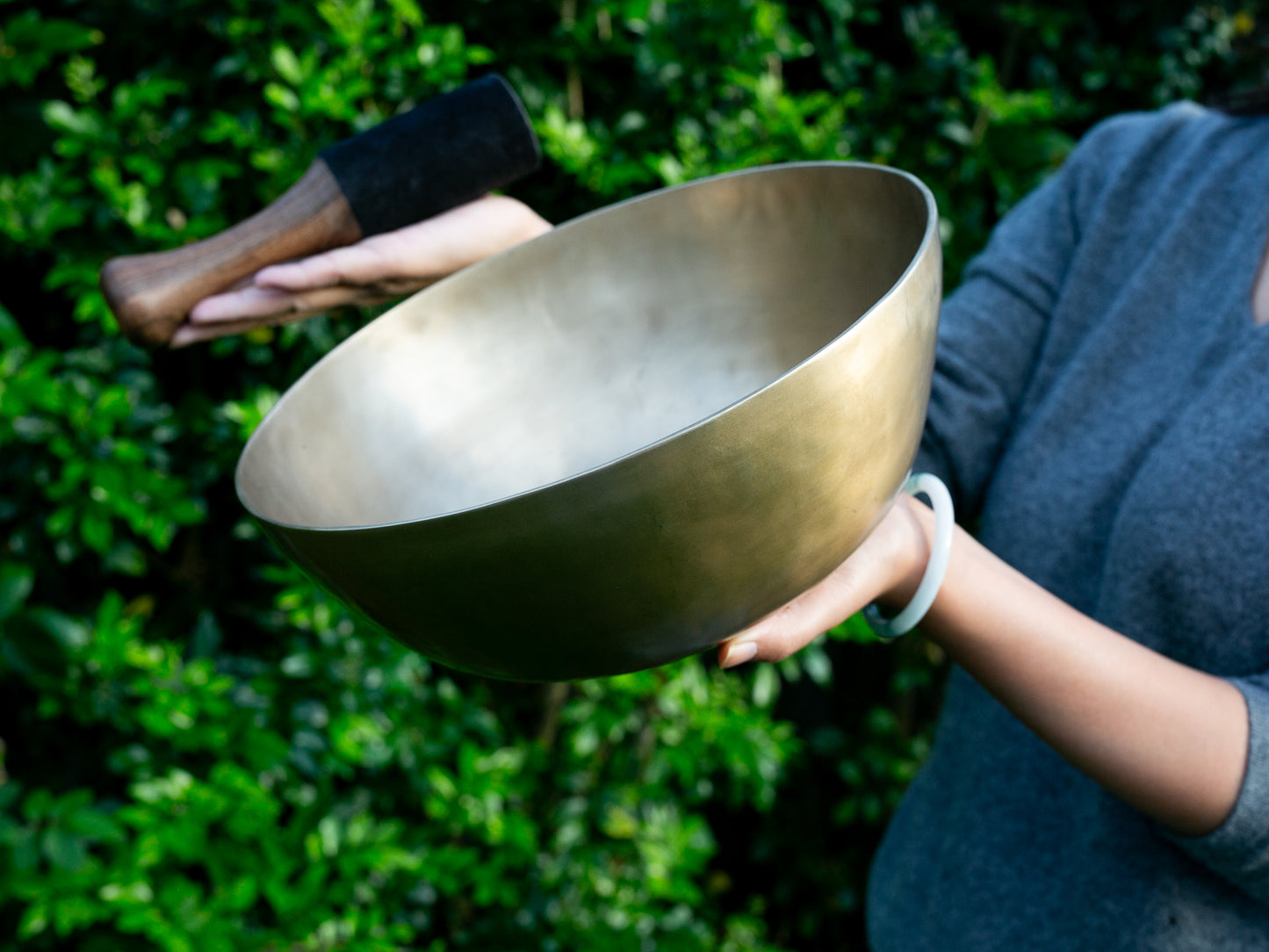 Head Therapy Bowl - D2 71 Hz
