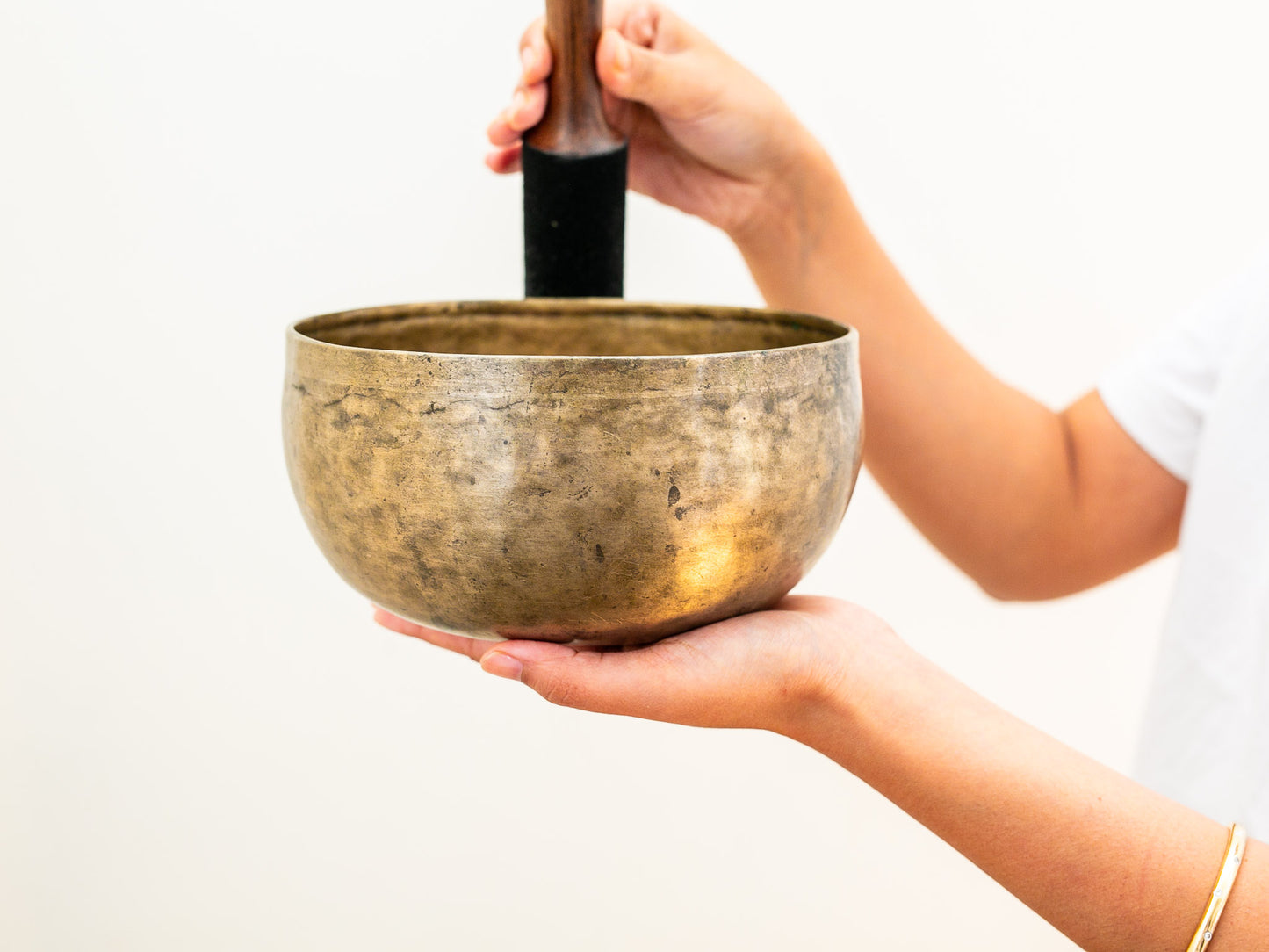 Tara Singing Bowl - Base Note C3 (130 Hz)