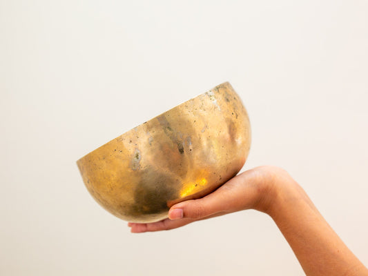 Tara Singing Bowl - Base Note C3 (134 Hz)