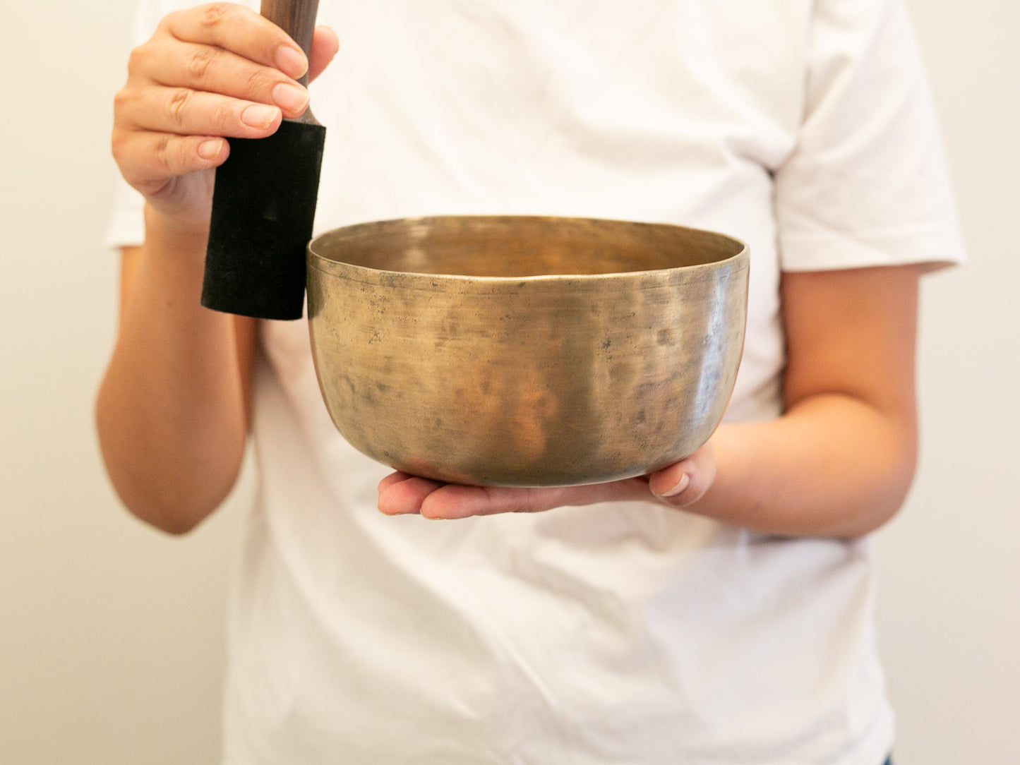 Tara Singing Bowl - Base Note E3 (164 Hz)