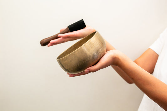 Remuna Singing Bowl - C#4 (274 Hz)