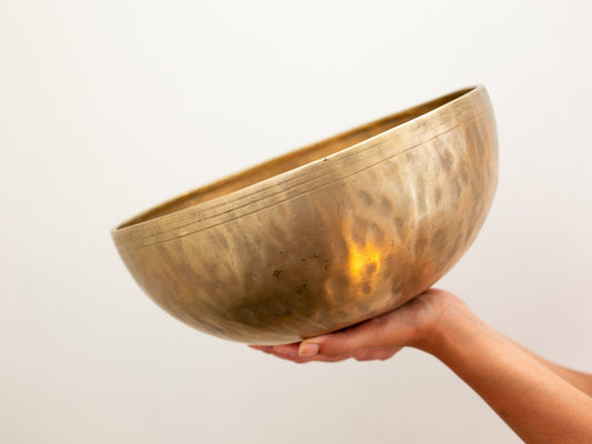 Low and Light Bowl - Base note G#2 103 Hz