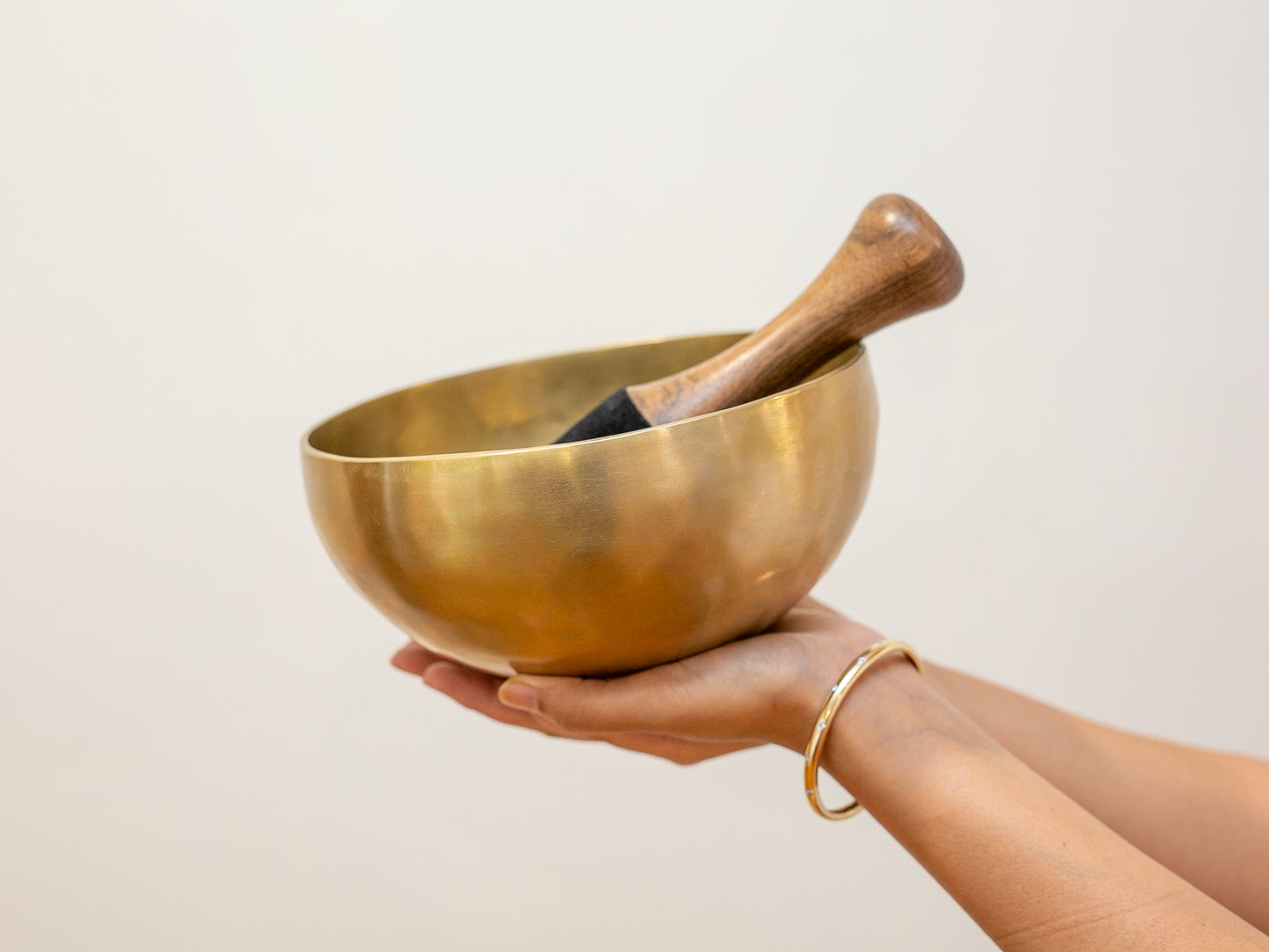 Hand Hammered Singing Bowl - Base Note F3 177 Hz