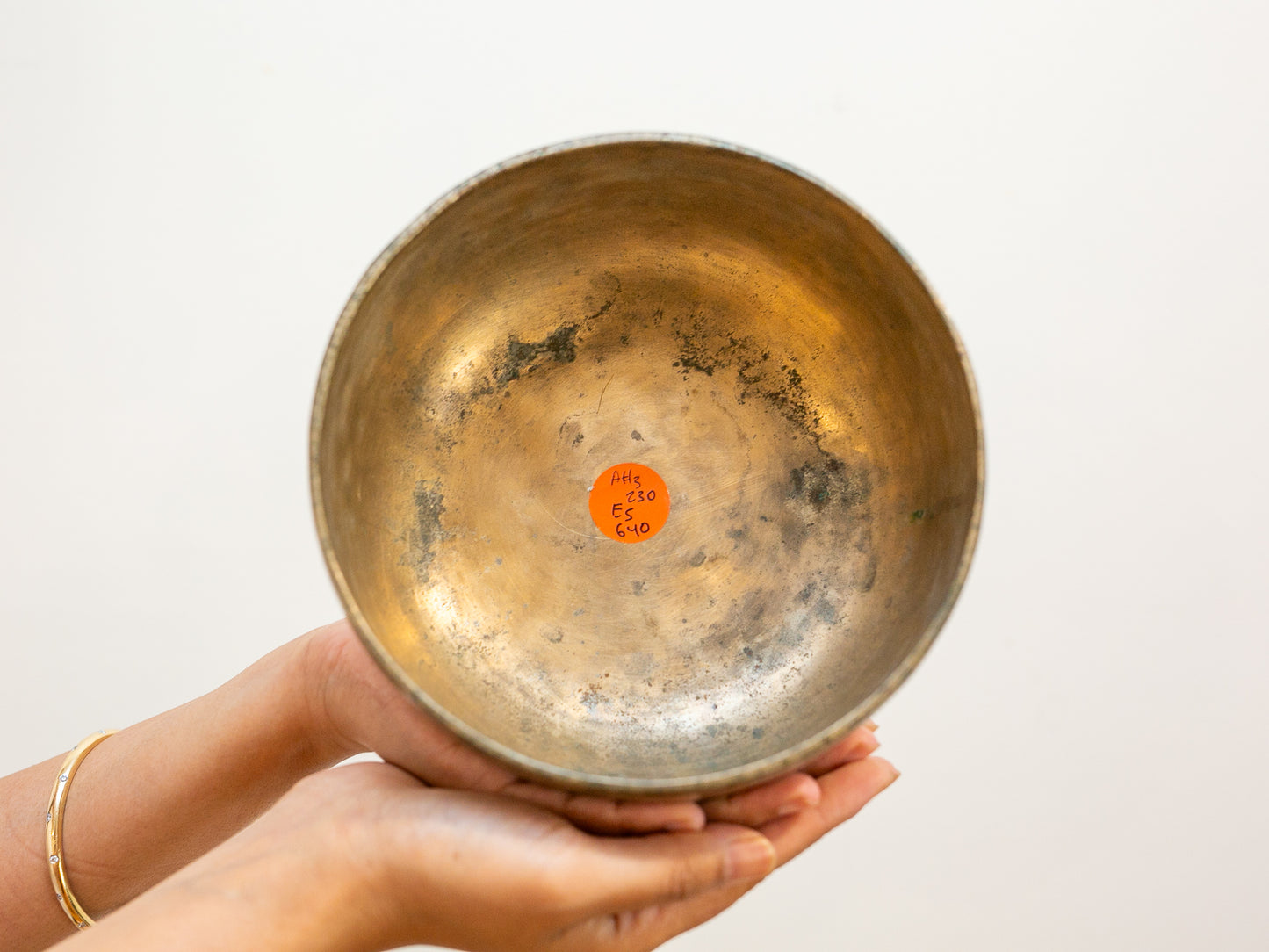 Old 'Tara' Singing Bowl - Base Note A#3 (230 Hz)