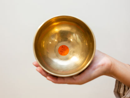 Small Contemporary Flow Singing Bowl - Base note A4 (450) Hz