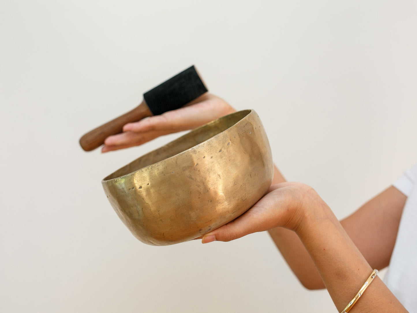 Tara Singing Bowl - Base Note G#3 (204 Hz)