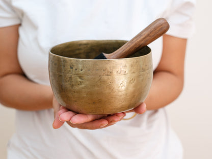 Tara Singing Bowl - Base Note C4 (268 Hz)