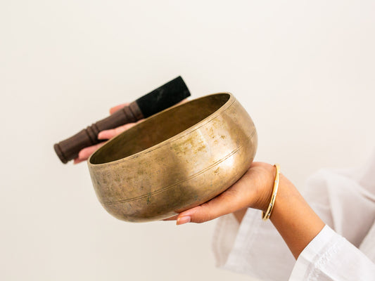 Remuna Singing Bowl - Base note G3 (201 Hz)