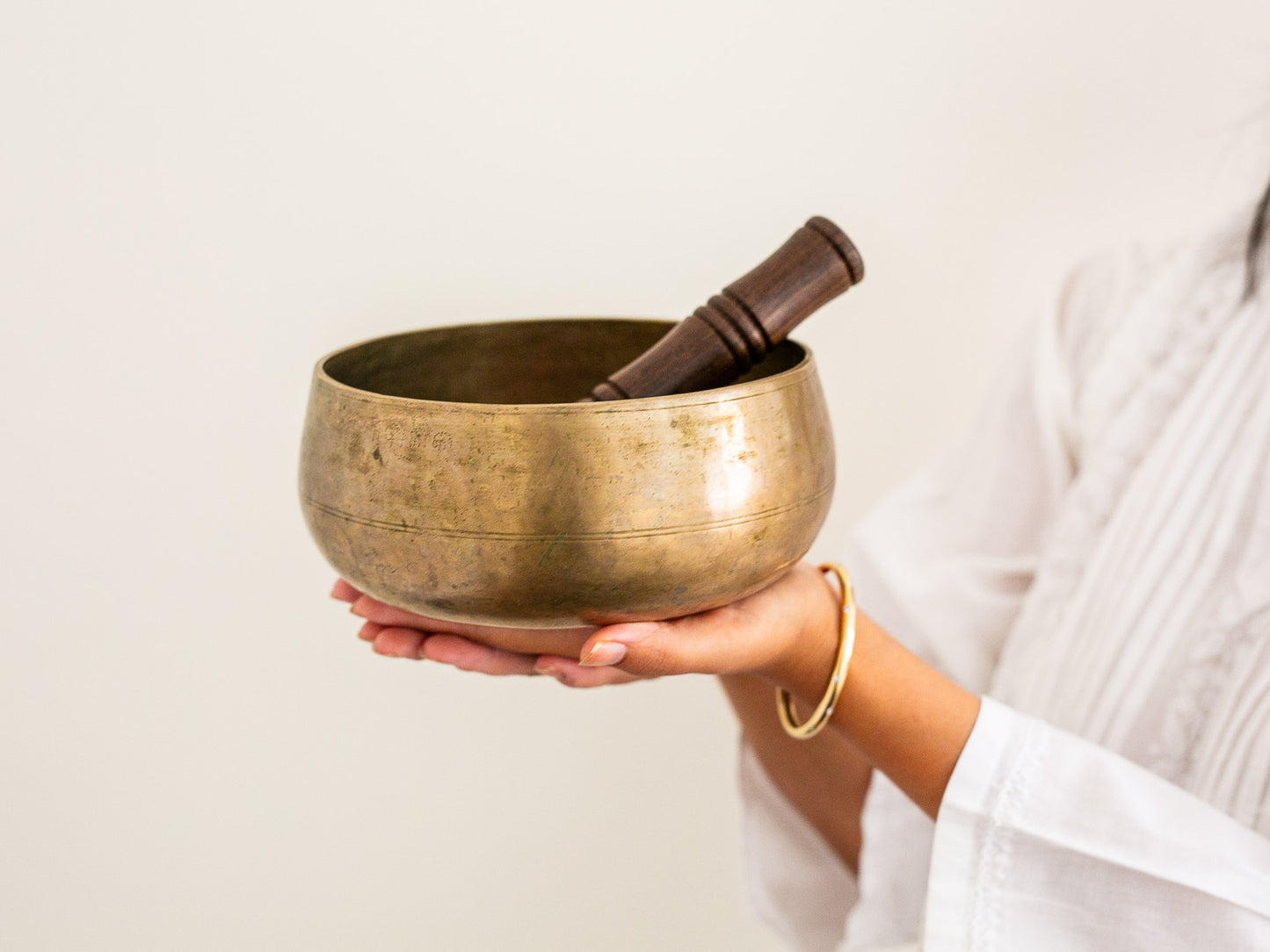 Remuna Singing Bowl - Base note G3 (201 Hz)